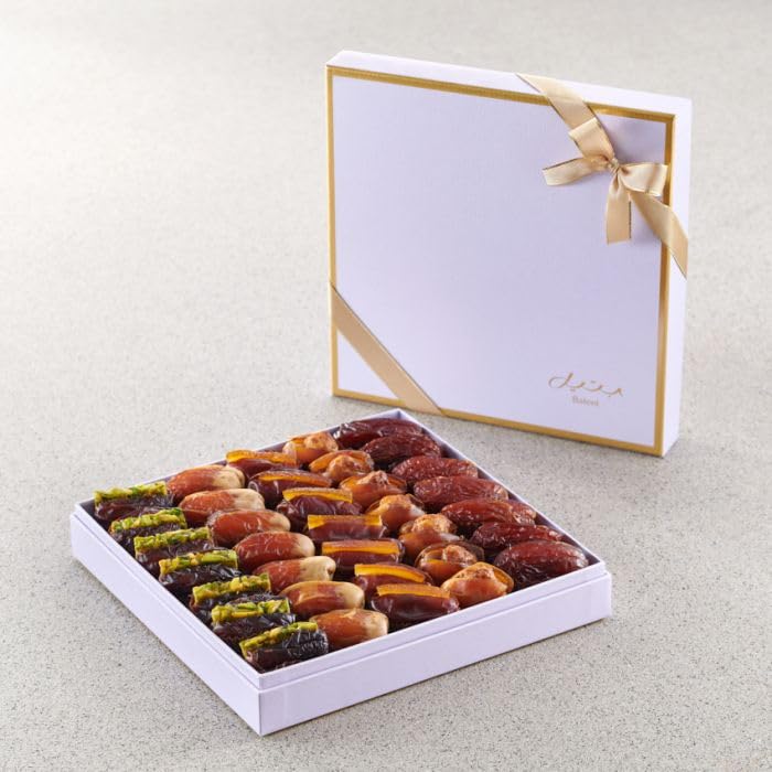 Bateel Pastel Lavender Gift Set | Medium Premium Filled Dates | Gourmet Stuffed Organic Dates with Nuts & Fruits | Gift for Muslims | Islamic Gift | Ramadan Eid Gift for Muslims