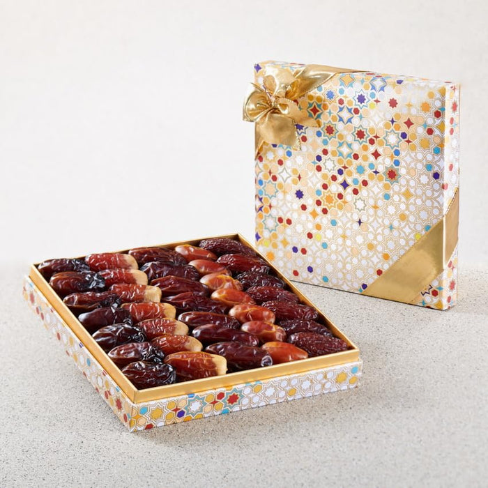 Bateel Najma Filled Dates Gift Set | Extra Large | Signature Collection of Gourmet Stuffed Dates | Luxury Arabesque Gift Box | Gift for Muslims | Islamic Gift | Ramadan Eid Gift for Muslims