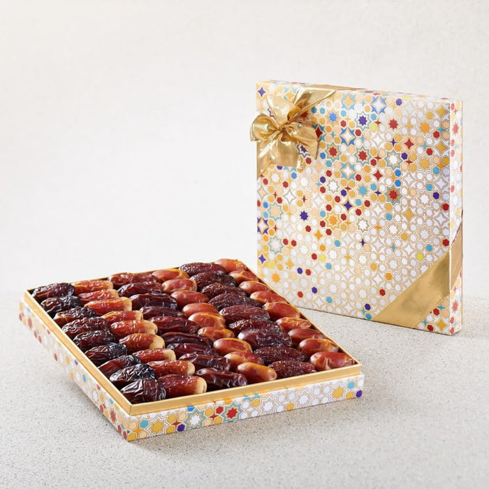 Bateel Najma Filled Dates Gift Set | Extra Large | Signature Collection of Gourmet Stuffed Dates | Luxury Arabesque Gift Box | Gift for Muslims | Islamic Gift | Ramadan Eid Gift for Muslims