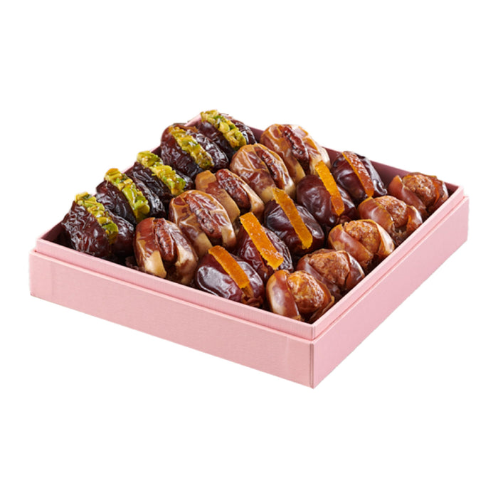 Bateel Pastel Petal Gift Set | Assorted Dates | Luxury Collection of Premium Organic Arabian Dates | Elegant Pink Gift Box | Gift for Muslims | Islamic Gift | Ramadan Eid Gift for Muslims
