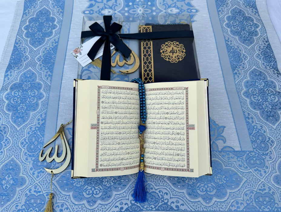 Prayer Rug Gift Set with Thank You Card | Full Arabic Quran | Prayer Rug | Prayer Beads | Car Hanger | Ramadan Eid Wedding Birthday Graduation Mothers Day | Gift for Muslims | Islamic Gift