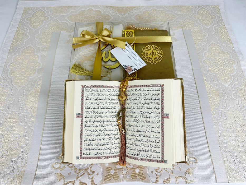 Prayer Rug Gift Set with Thank You Card | Full Arabic Quran | Prayer Rug | Prayer Beads | Car Hanger | Ramadan Eid Wedding Birthday Graduation Mothers Day | Gift for Muslims | Islamic Gift